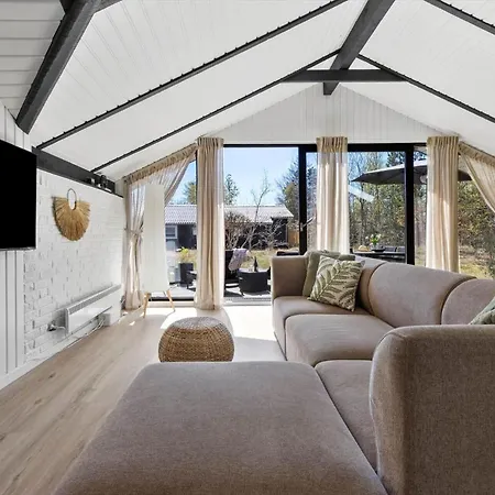 Holiday home 8887-glesborg-tranevej-22 *