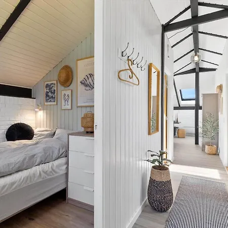 Holiday home 8887-glesborg-tranevej-22 Fjellerup Strand
