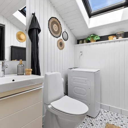 8887-glesborg-tranevej-22 Fjellerup Strand